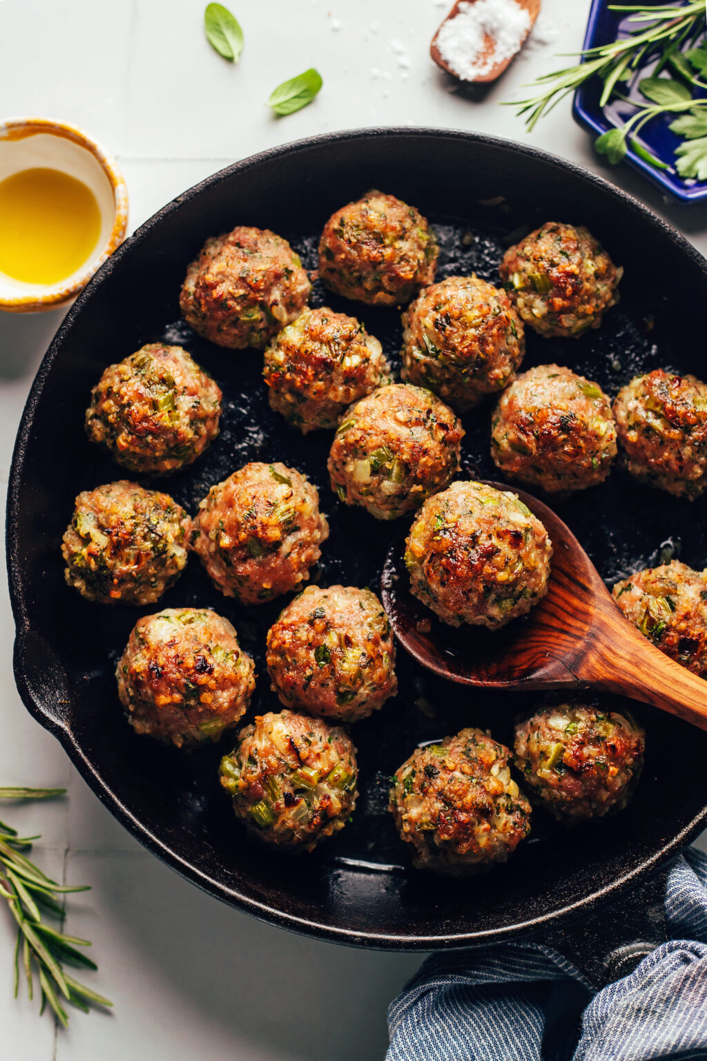 Savory Thanksgiving Turkey Meatballs: The Ultimate Holiday Shortcut