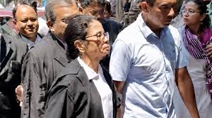 Mamata Banerjee Calcutta High Court lawyer gown 2026