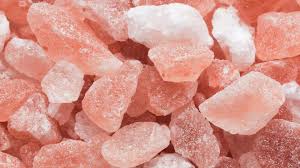 Pink Salt vs. White Salt: Separating Marketing from Medicine