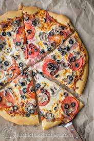 The Fresh California-Style Pizza: A Bright and Healthy Twist on a Classic Favorite